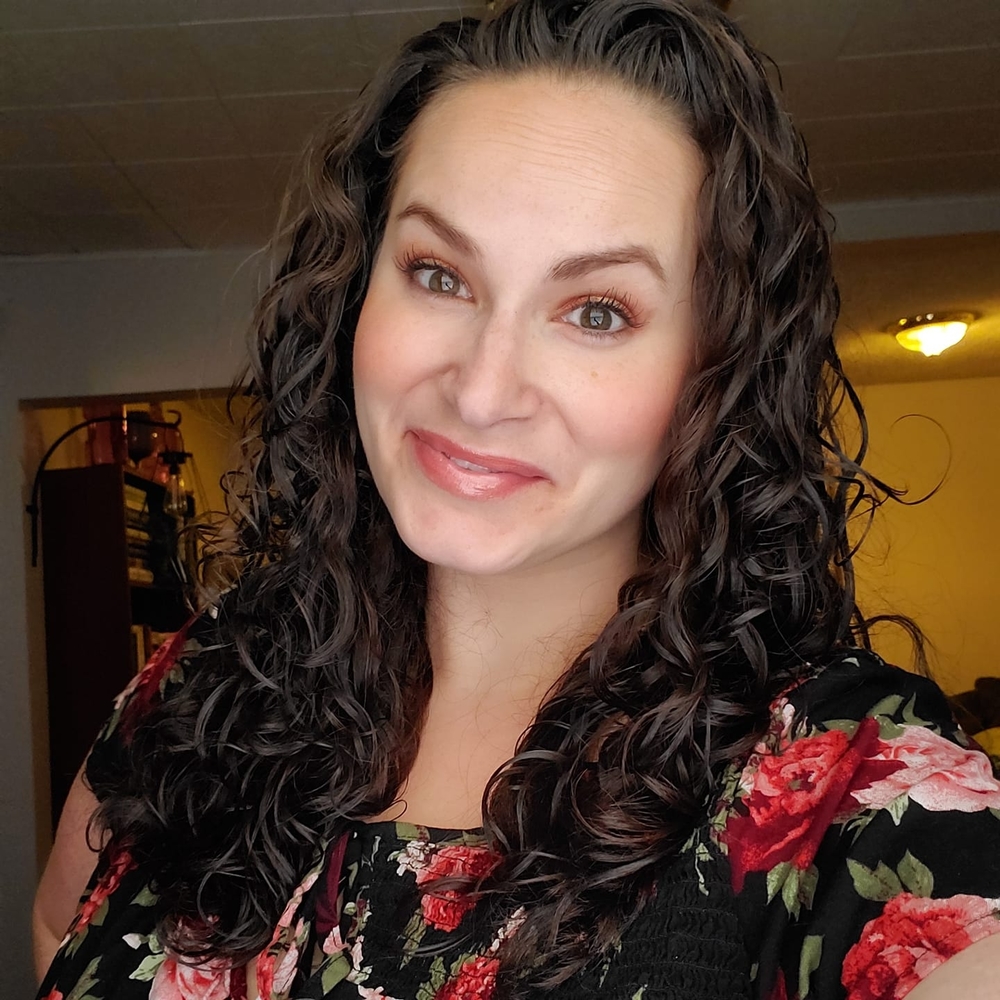 Meet your Posher, Nikki